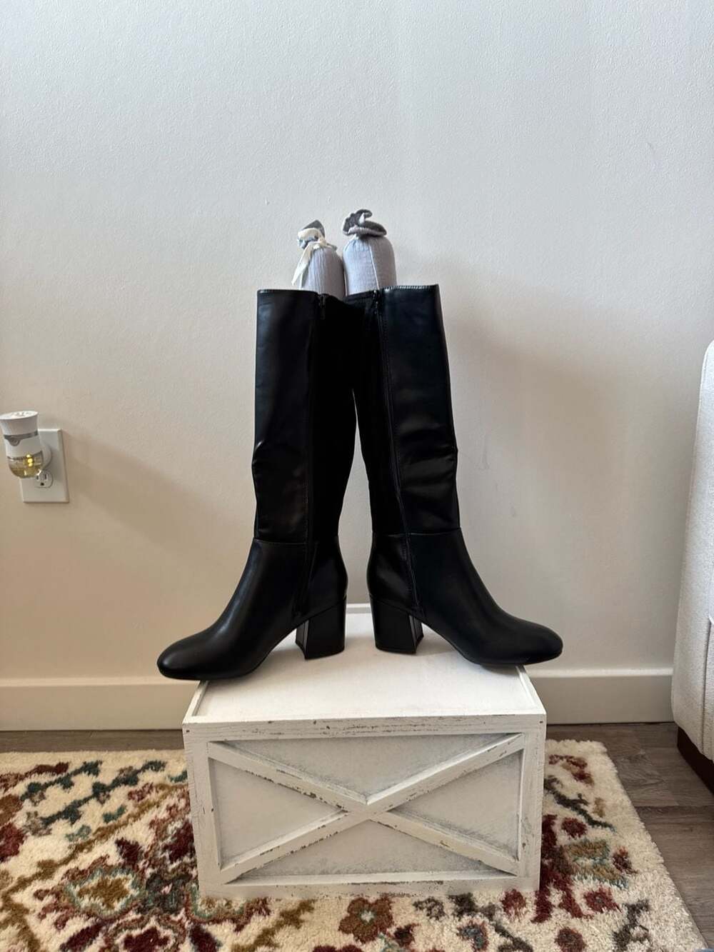 NWOT LC Lauren Conrad Women's Selina Onyx 50/50 Tall Dress Boots Size 9